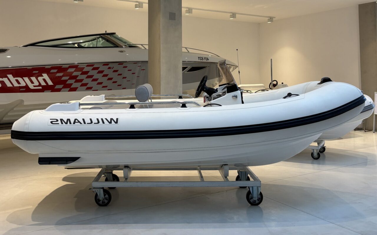 Williams Sportjet 400