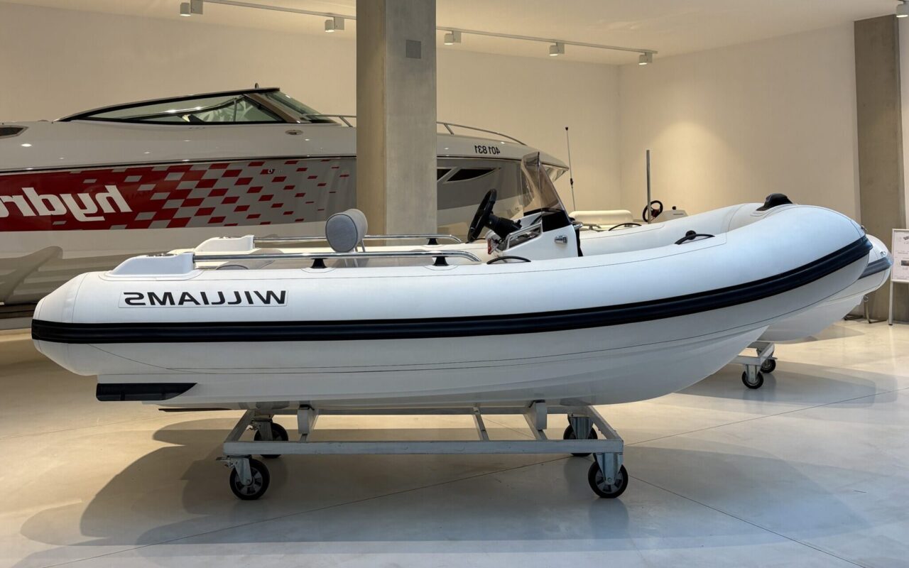 Williams Sportjet 400